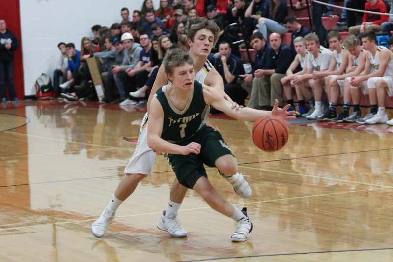 Lumen Christi vs Grass Lake Boys basketball 3-7-18 | Photo Gallery