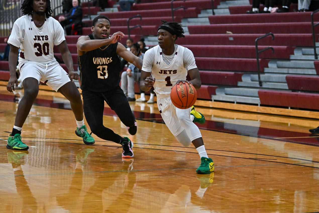 Basketball College Men Glen Oaks at Jackson College, 1-8-2025 | Photo Gallery