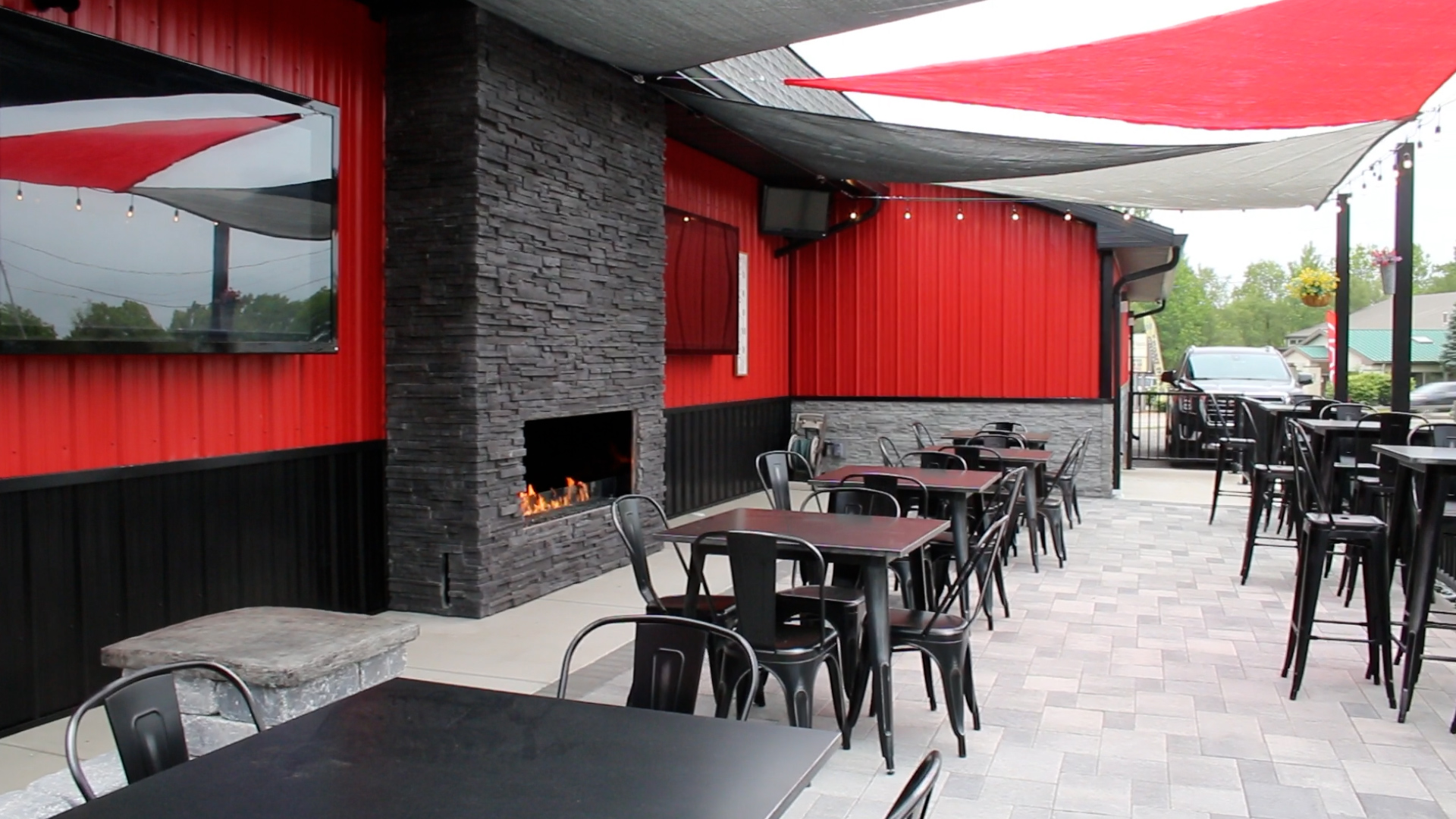 New Outdoor Patio at Suburban Lanes