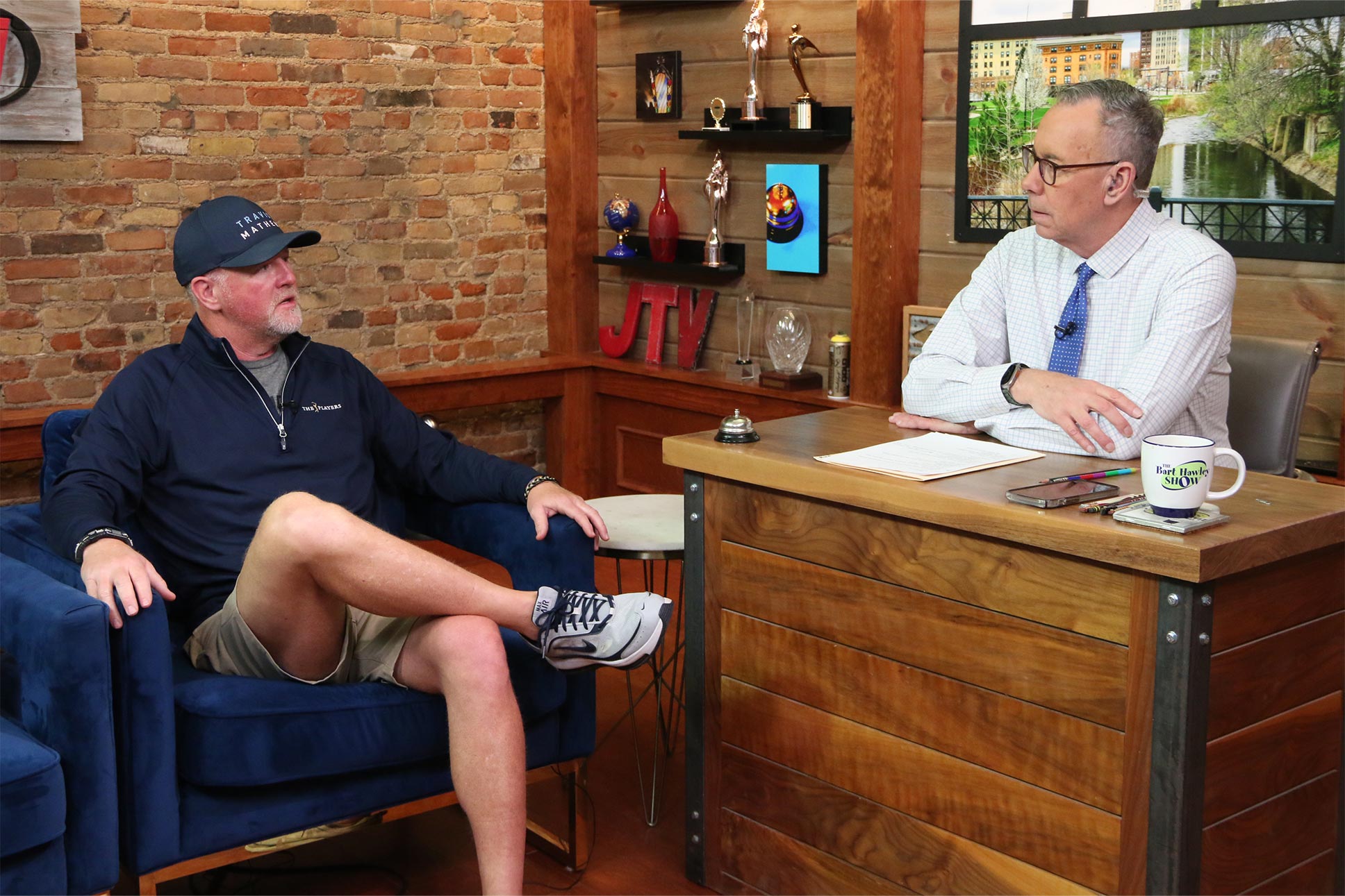 Volunteers Celebrate Earth Day with Parks Cleanup